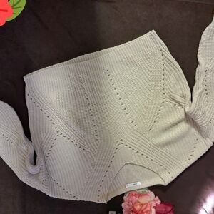 Cream Knit Cozy Sweater By V-CHIC size M.